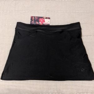 Hapari small black skirt